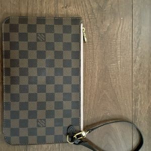 Louis Vuitton Pochette